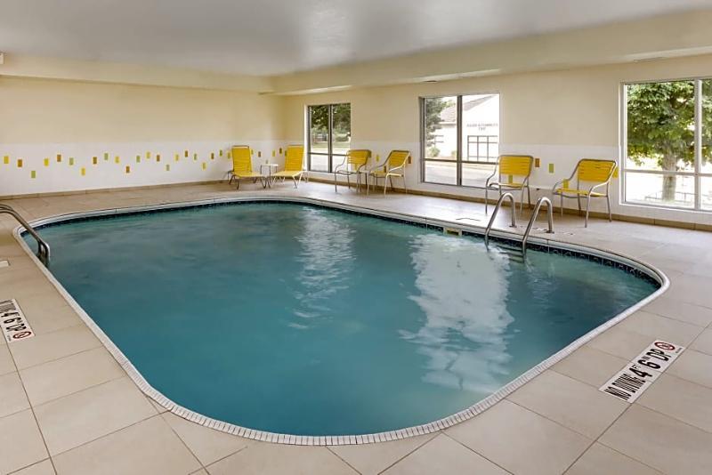 Fairfield Inn & Suites Kansas City Саммит Ли Экстерьер фото